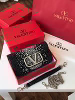 شنطه فالنتينو اسود كرستال