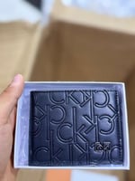 بوك كالفن كلاين اسود