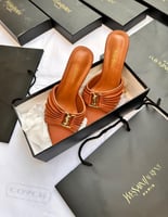 كعب سان لوران كعب واطي