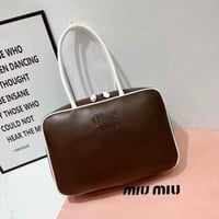 شنطه ميوميو حجم كبير