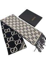 سكارف قوتشي