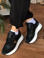 شوز لويس فيتون