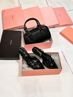 طقم ميوميو اسود