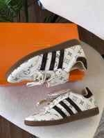 شوز لويس فيتون ابيض