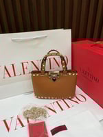 شنطه فالنتينو ماستر