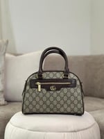 شنطه قوتشي هاي كوالتي مع دست باق