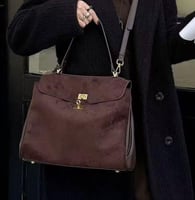 شنطه بوتيقا بالطلب تتوفر