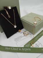 طقم فانكليف ورده صغيره