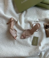 كعب جيمي شو مع دست باق