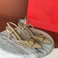 كعب فالنتينو مع الملحقات بوكس الماركه كيس الشوبنج