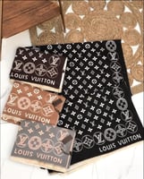 سكارف لويس فيتون