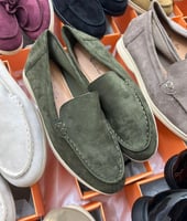 فلات لوروبيانا نسائي