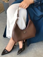 طقم برادا بني