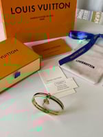 اسواره LV لويس فيتون