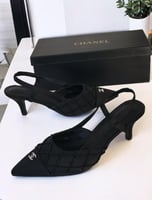 كعب شانيل مع الملحقات