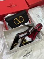 طقم فالنتينو