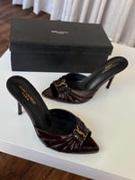 كعب سان لوران