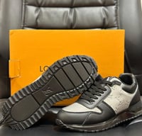 شوز لويس فيتون