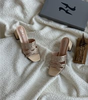 كعب Gina هاي كوالتي