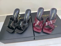 كعب سان لوران