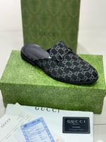 سليبر قوتشي رجالي اسود