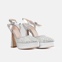 كعب سهرة ب اللون الفضي