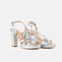 كعب سهرة بألوان مختلفة