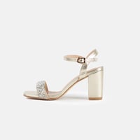 كعب سهرة بألوان مختلفة