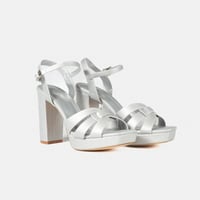 كعب كاجوال بالوان مختلفة