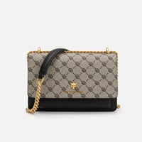 شنطة كلاسيك أنيقة بألوان مختلفة