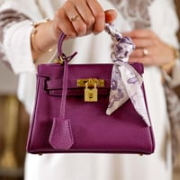 شنطة كلاسيك بالوان مختلفة