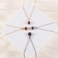 سلسال الصورة السرية رفيع