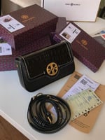 اسود لمعه