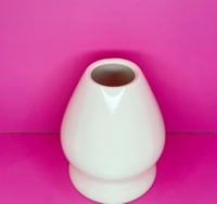 قاعدة خفاقة الماتشا (ألوان مختلفة)