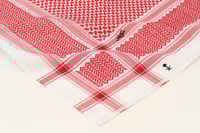 شماغ ملكي احمر فاتح