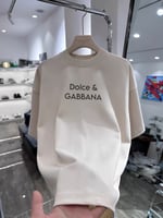 تيشيرت دولتشي أند غابانا رجالي - بيج أنيق