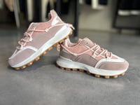 حذاء نسائي رياضي مريح للمشي بألوان عصرية - أبيض، ز...