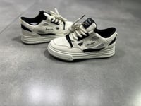 SH658 NGiY Sneaker