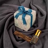 توزيعات عود – بوكس الفراشة الملكية (6 قطع)