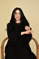 عبايه بأكمام طقاق