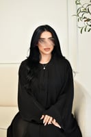 عباية/ شوق بلمعة على الأكمام