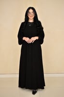 عبايه بأكمام طقاق