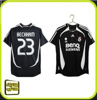 تيشيرت رجالي ريال مدريد كلاسيك مرقم