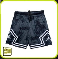 شورت رجالي جوردن ( رمادي اسود )