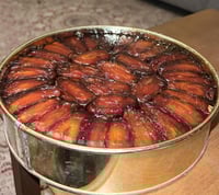 عرض علبتين تنك تمر صفري بيشة ملكي وزن 2 كيلو