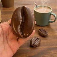 حبة قهوه كبيره