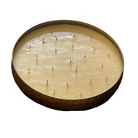 شمعة كبيره بصحن ذهبي