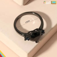 القلب الاسود ! - خاتم بألماسة سوداء