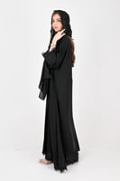 عباية بلاك بيري كلوش بدنتيل