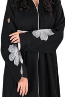 عباية انترنت بتطريز ابيض